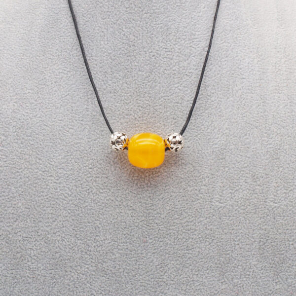 Collier ambre jaune AC-04