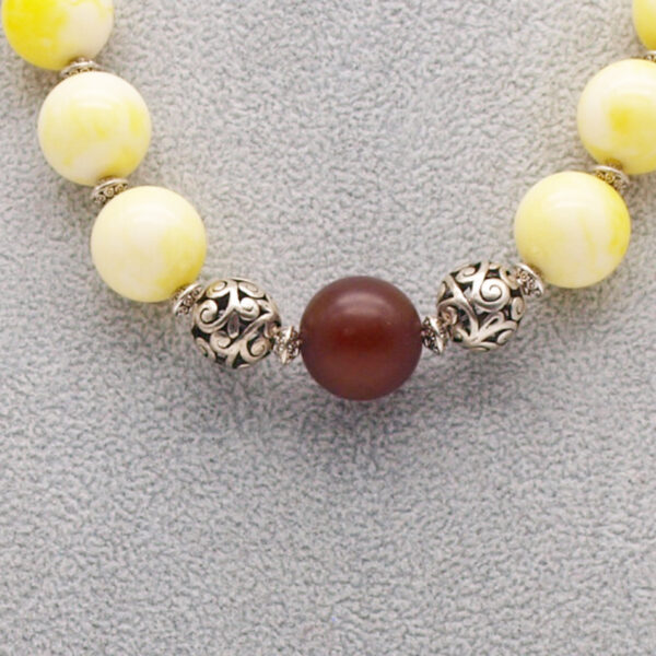 Collier ambre jaune AC-19