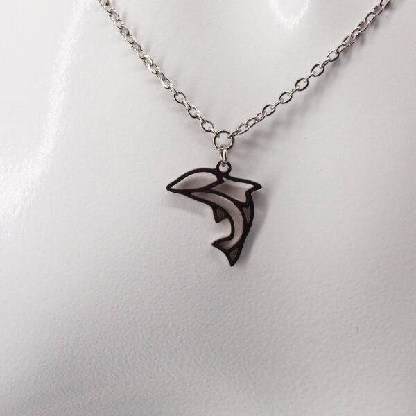 Collier acier inoxydable dauphin filigrane AI-133