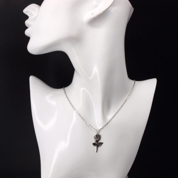 Collier acier inoxydable rose filigrane AI-147