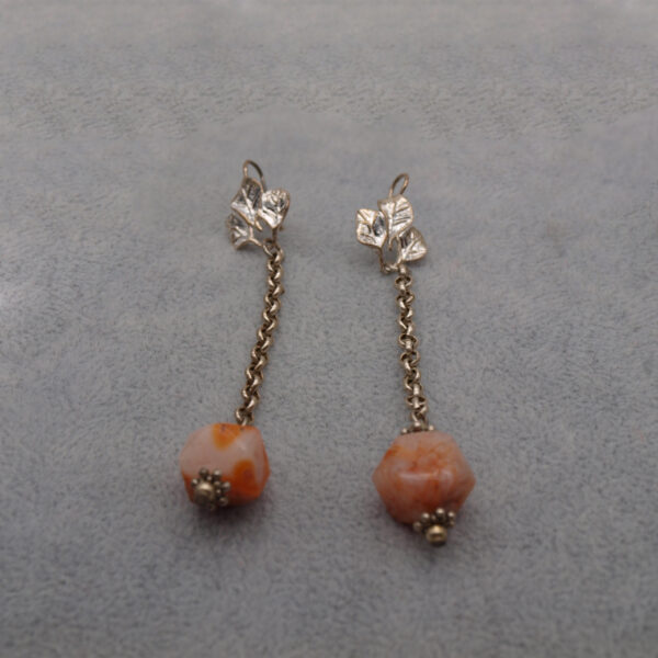 Boucles d'oreilles pendante en agate veinée