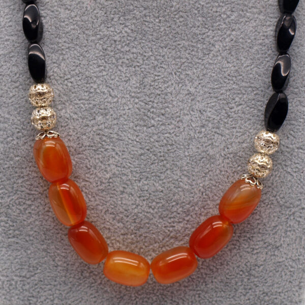collier en agate et onyx noir