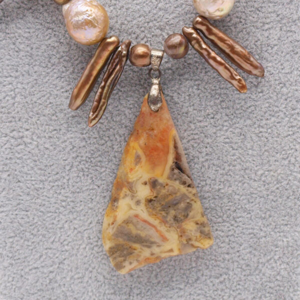 Collier késhi et jaspe K-101